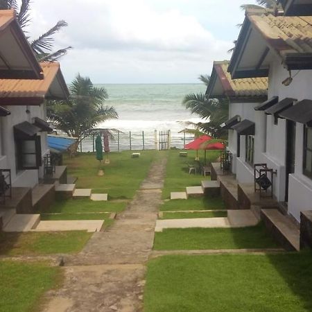 Ramon Beach Resort Амбаланґода Екстер'єр фото