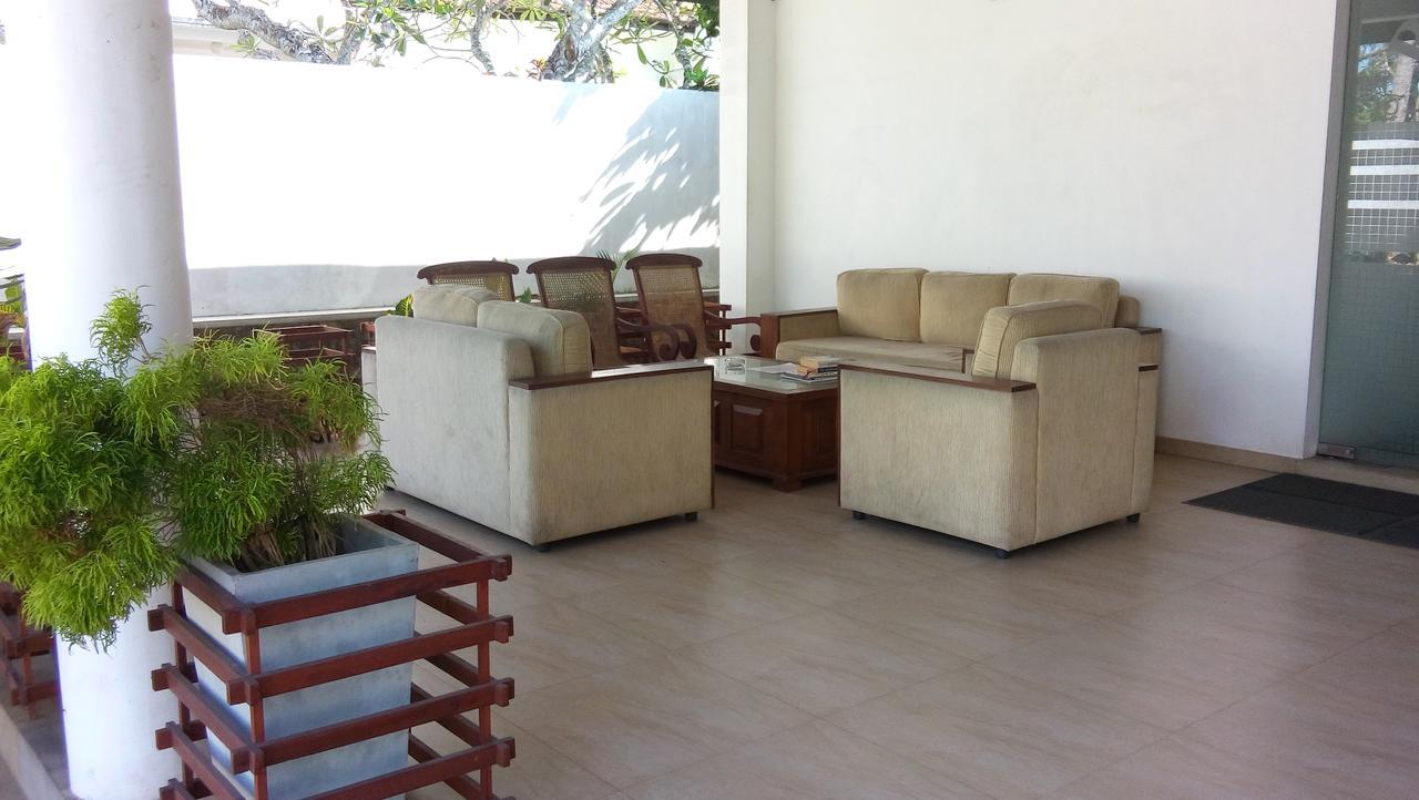 Ramon Beach Resort Амбаланґода Екстер'єр фото