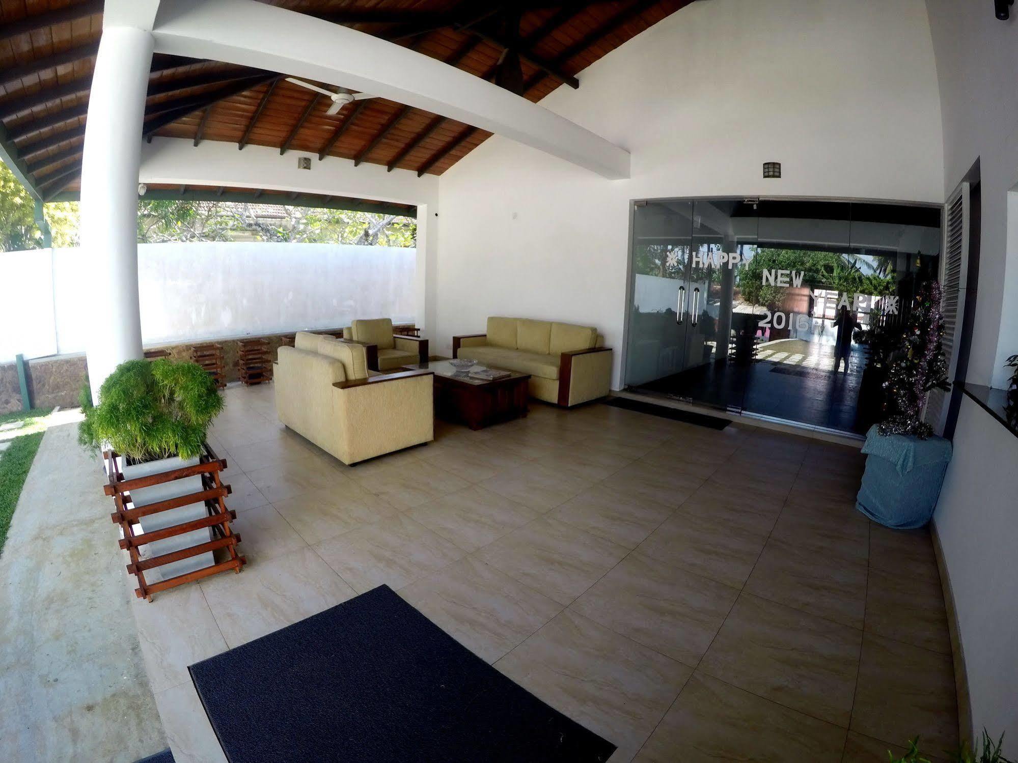 Ramon Beach Resort Амбаланґода Екстер'єр фото